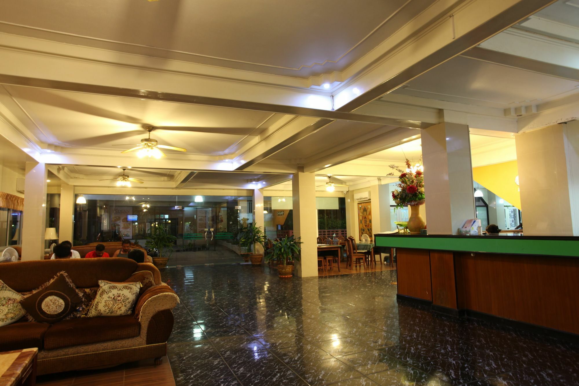 Home Pattaya Hotel Dış mekan fotoğraf